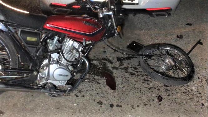 Kazada Ön Tekeri Kopan Motosikletin Sürücüsü Yaralandı  