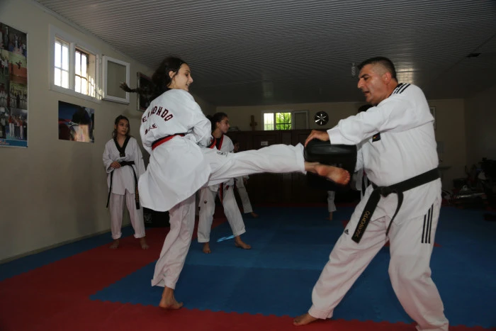 “Erdemli Belediyesi Yaz Spor Okulları Başladı”