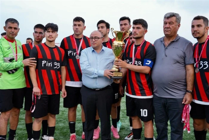 Tepeler Tribün, Güneyli Şampiyon Oldu