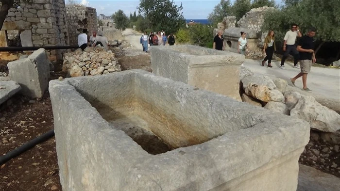 2 Bin 200 Yıllık Elaiussa Sebaste Antik Tiyatroda Konser