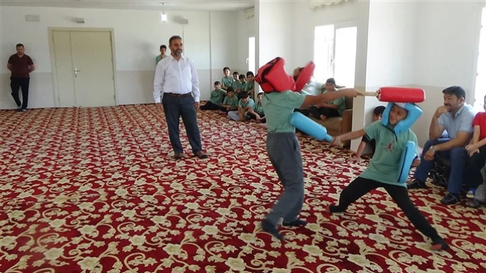 Yaz Kur’an Kurslarında Öğrenciler Hem Öğreniyor, Hem de Eğleniyorlar