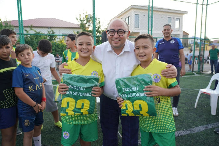 “Erdemli Belediyesi Yaz Spor Okulları Başladı”