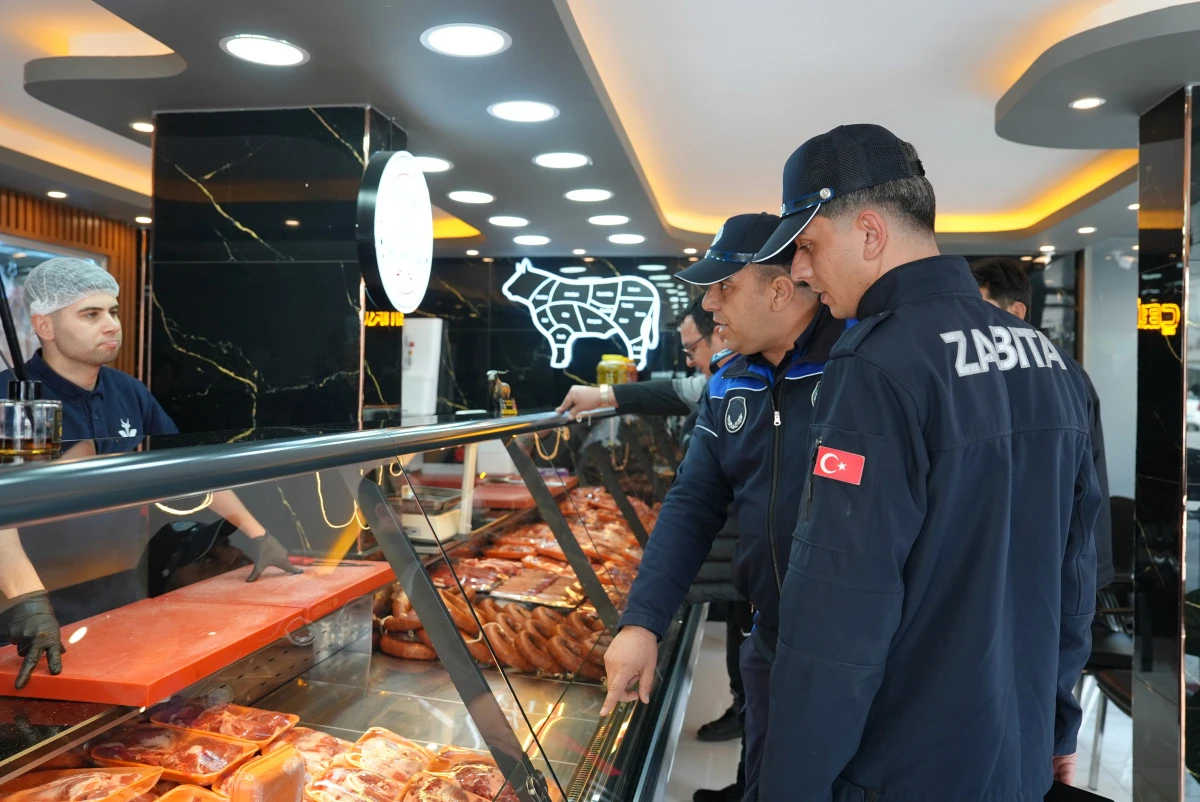 Erdemli Belediyesi Zabıtası Ekiplerinden Ramazan Denetimi 