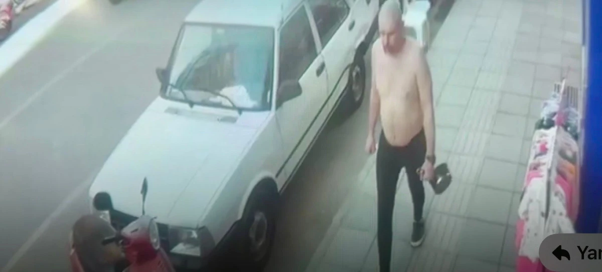 Erdemli’de Sokakta çıplak dolaşan Rus vatandaşı gözaltına alındı