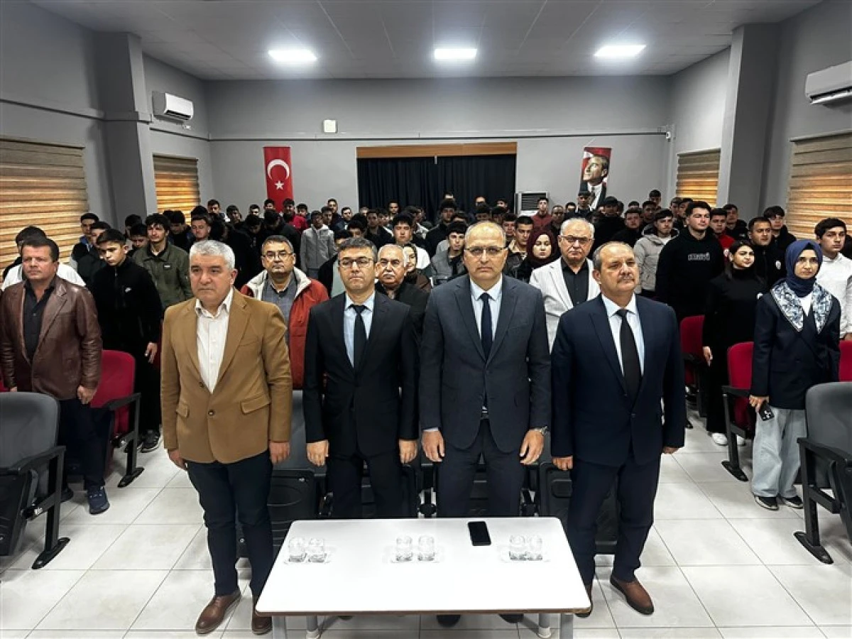 Erdemli&rsquo;de Ustalar &Ccedil;ıraklarla Buluştu