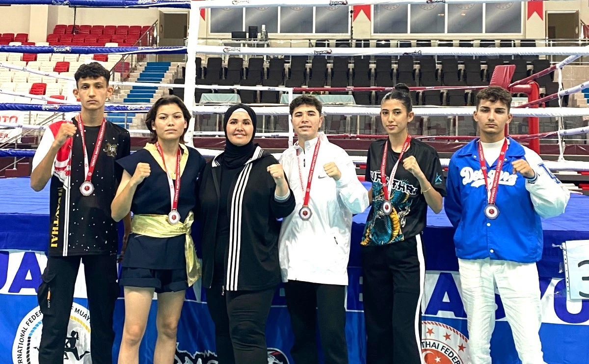 Erdemlili Sporcular 4 Altın Madalya İle Döndü