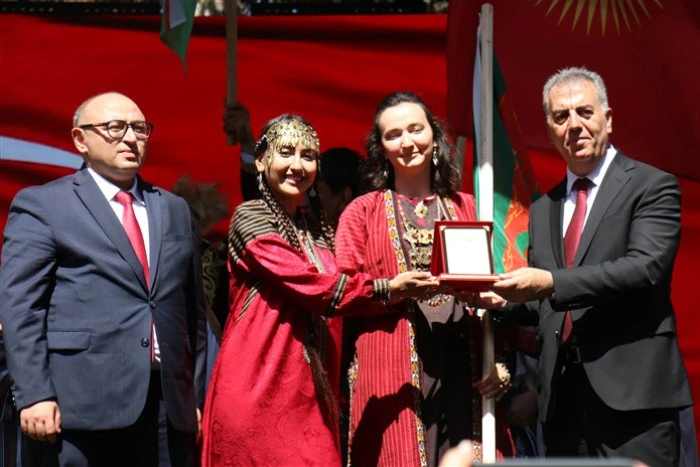 Fotoğraflarla Muhteşem 32. Türkmen Şöleni