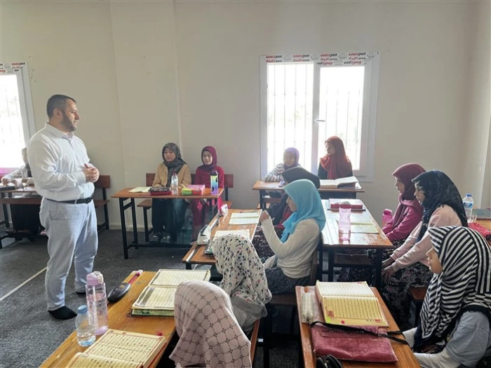 Yaz Kur’an Kurslarında Öğrenciler Hem Öğreniyor, Hem de Eğleniyorlar