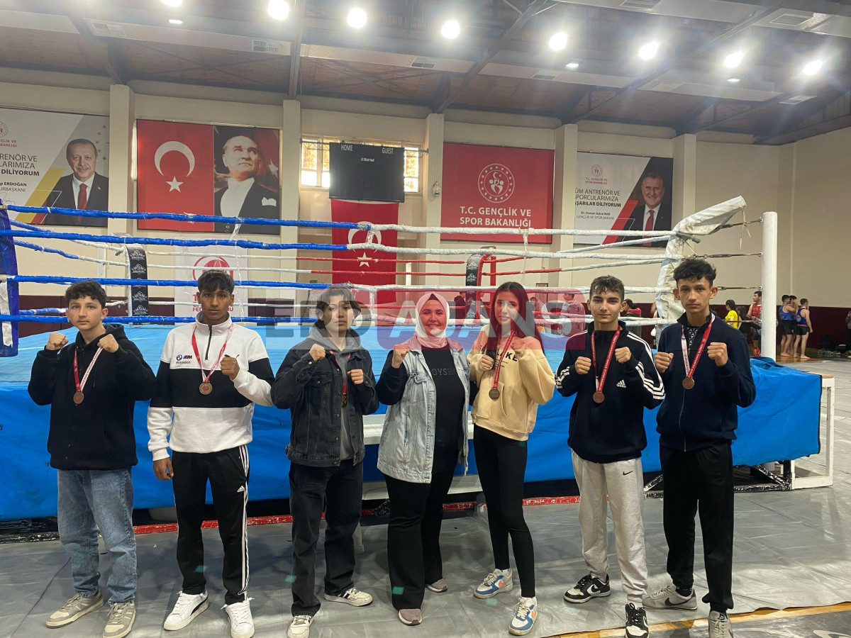 Melek Özlem Hocanın Talebeleri Destan Yazdı