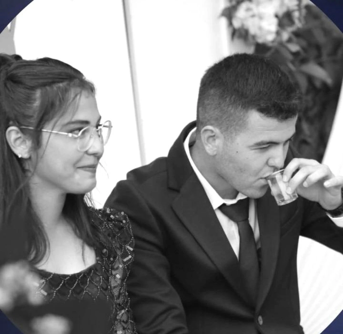 Yeni Nişanlanan Çifti Üst Üste Gelen Talihsiz Kazalar Ayırdı